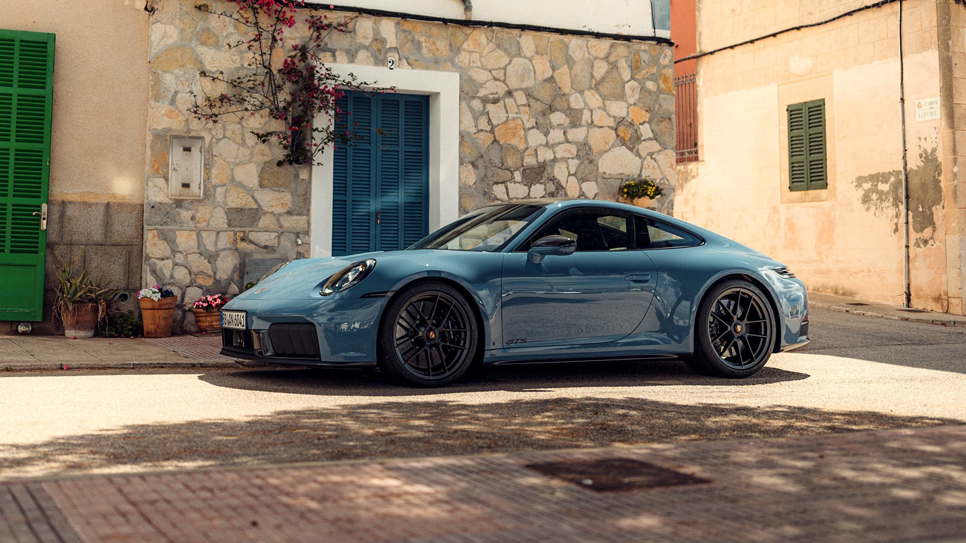 911 GT3, the current giveaway prize